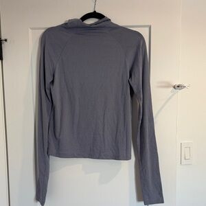 Oiselle Periwinkle blue long sleeve top with cowl neck